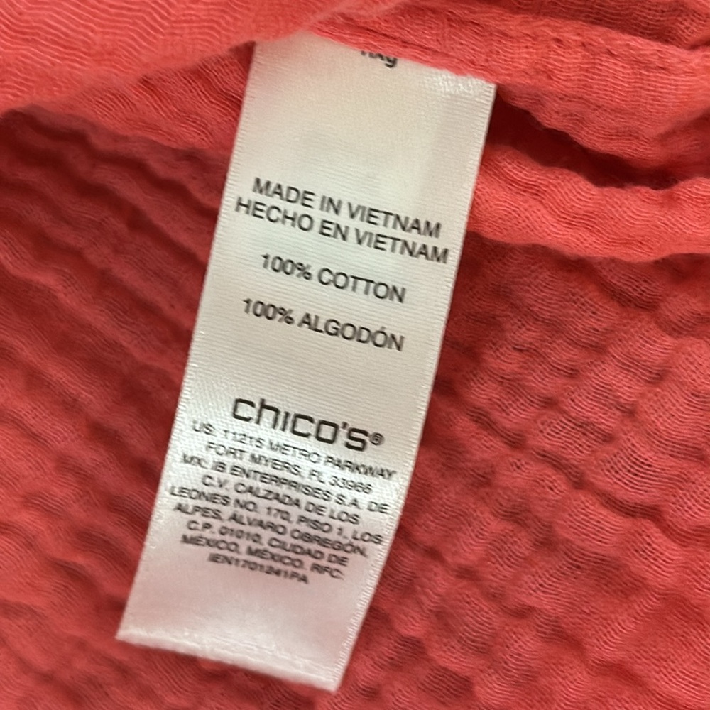 🎤🎉 Chico's Waffle Knit Bell Sleeve V Neckline Blouse Sz 1 (8/10) - Picture 8 of 8